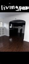 Building Photo - 613 W 48th St