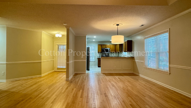 Building Photo - 3 BD/2 BA LUXURY GOLF COMMUNITY/$2,225 per...