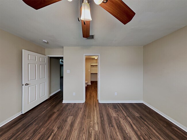 Building Photo - 4615 Snowdrop Ct