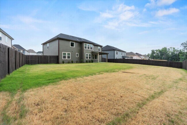 Building Photo - 239 Prominence Dr