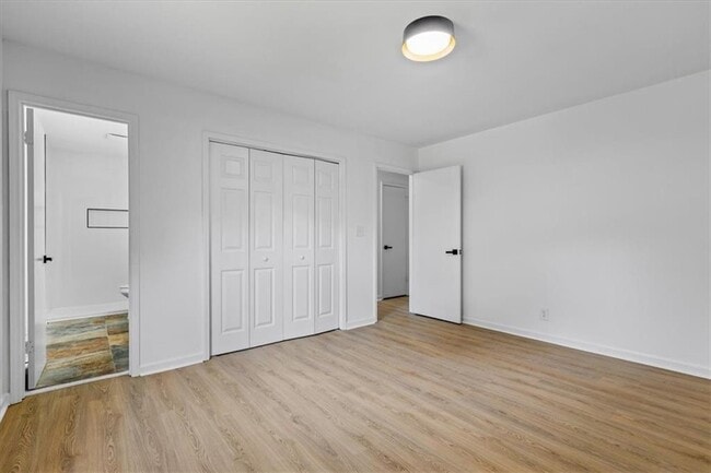 Building Photo - 4286 Jones Ct