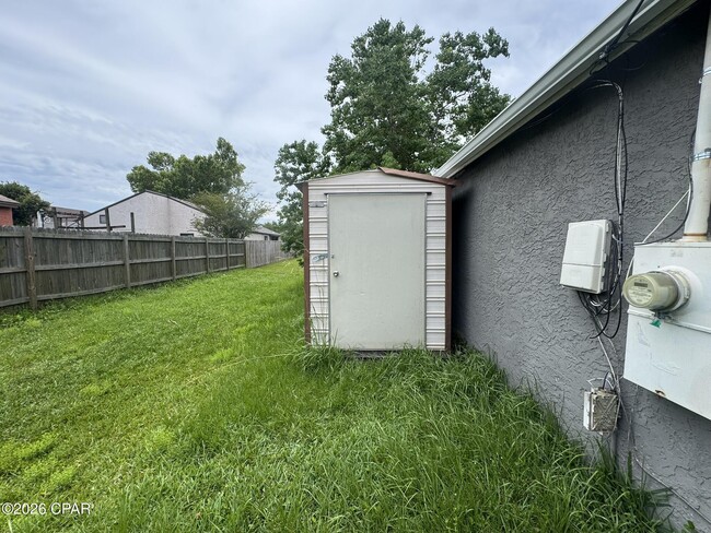 Building Photo - 116 Christie Ln