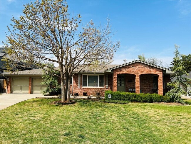 Primary Photo - 1117 Belford Ave