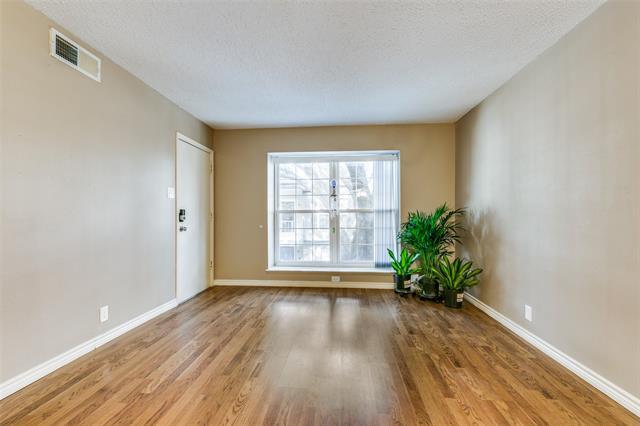 Building Photo - 5322 Fleetwood Oaks Ave