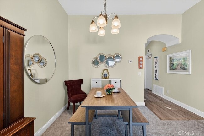 Building Photo - 30902 Club House Dr