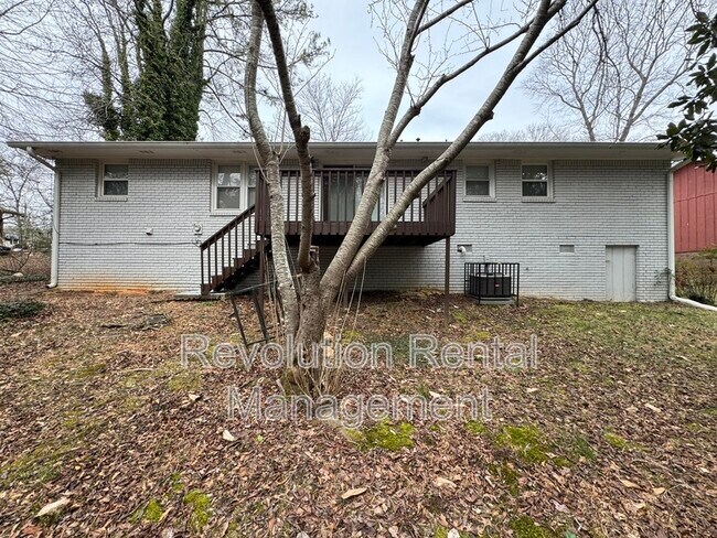Building Photo - 607 El Prado Ct