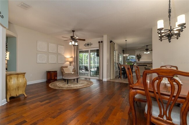 Building Photo - 3829 Spruce Pine Dr