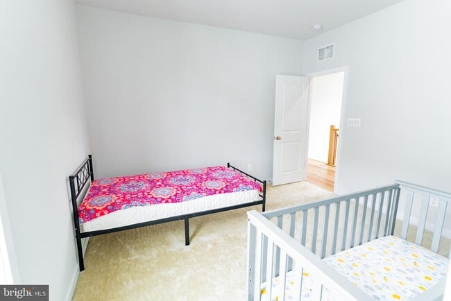 Building Photo - 41914 Spring Air Dr