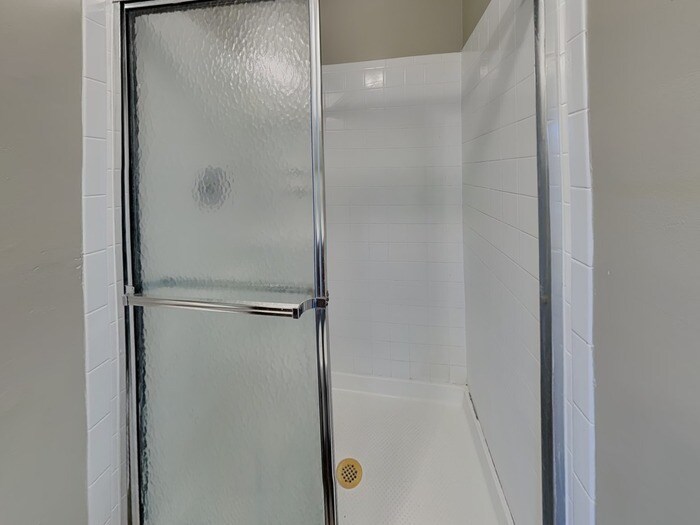 Building Photo - 7107 Pahls Farm Way