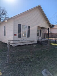 Building Photo - 2125 Nora St