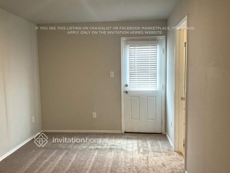 Building Photo - 8126 Serro Medina