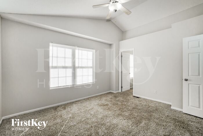 Building Photo - 1377 Geranium Dr