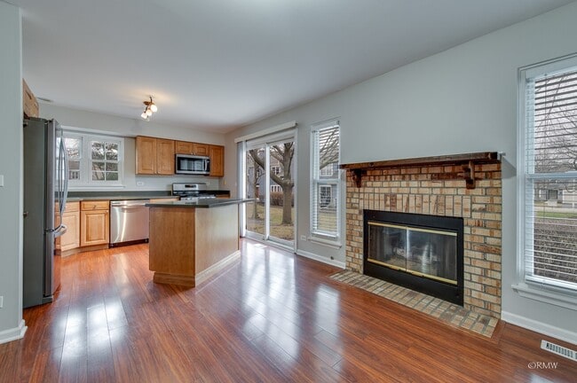 Building Photo - 1080 Rockport Dr