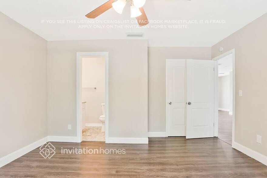 Building Photo - 1088 E Page Dr