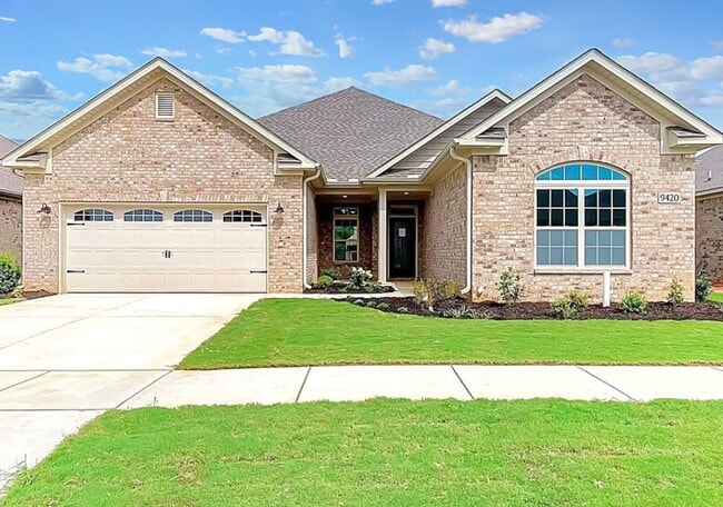 Building Photo - Gorgeous 3 Bedroom, 3 Bath Home Built in 2021- Madison, Alabama