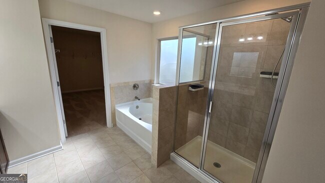 Building Photo - 13106 Vista Dr SE