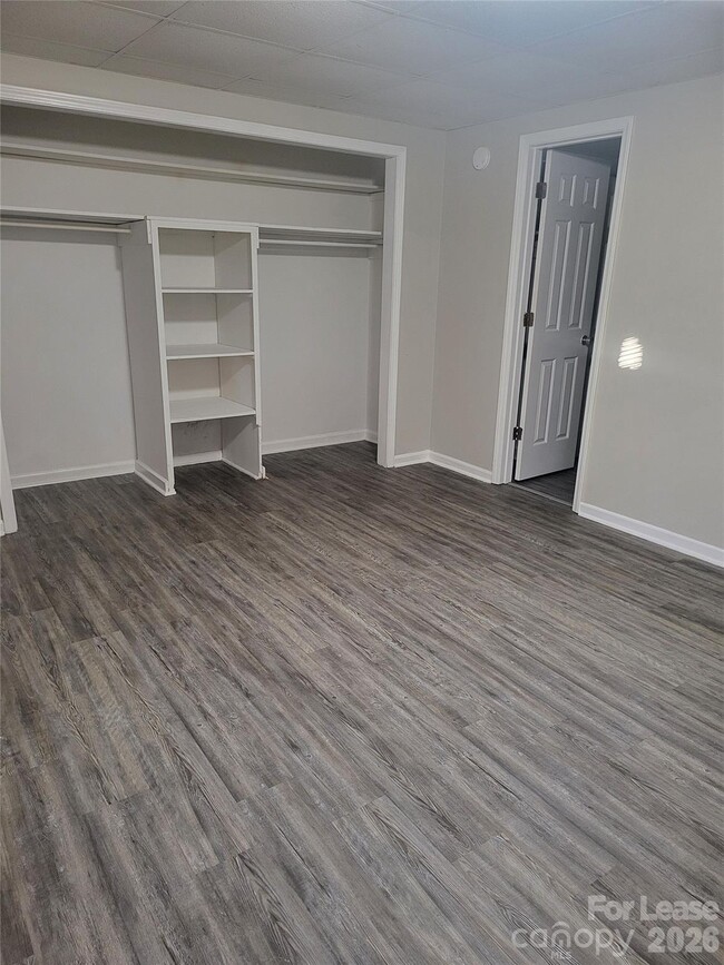 Building Photo - 451 Montgomery Ave