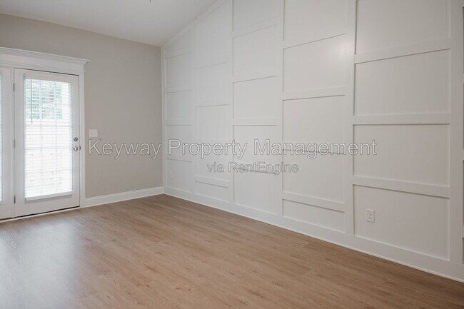 Building Photo - 4508 Chestnut Trl