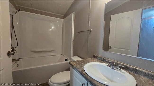 Building Photo - 44 Crawford Dr