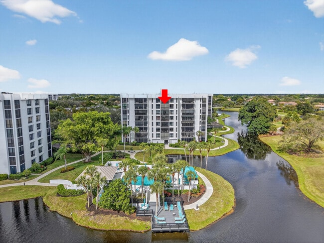 Building Photo - 7754 Lakeside Blvd