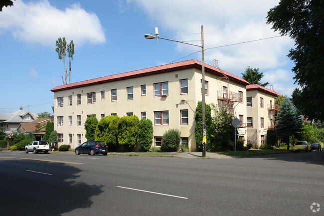Primary Photo - 9 NE 31st Ave