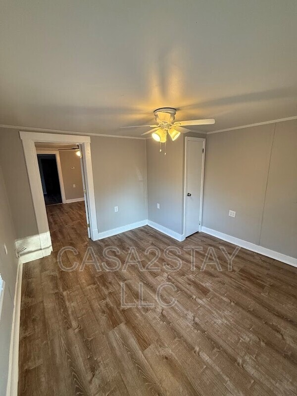 Building Photo - 1127 Lincoln Ave