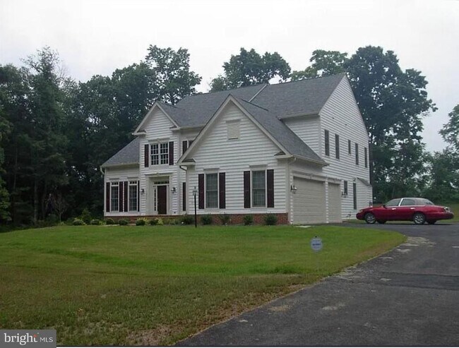 Building Photo - 12777 Picnic Woods Rd