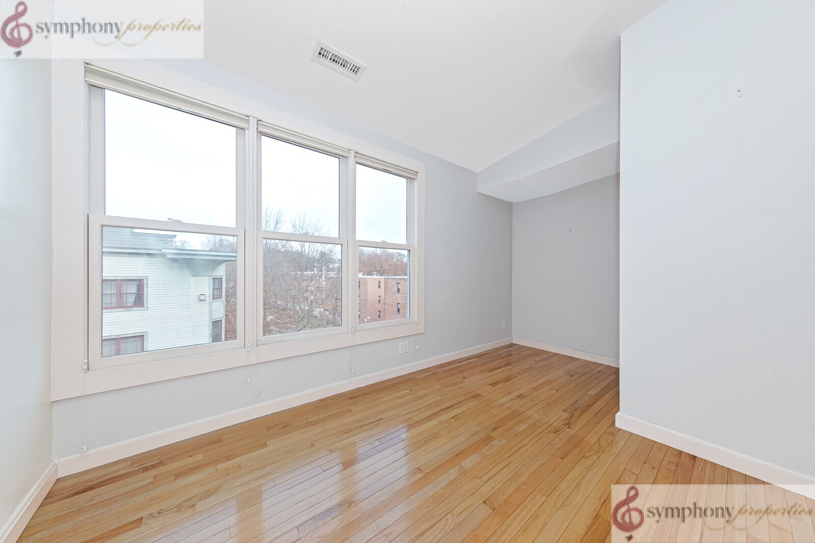 Building Photo - 162 Fuller St