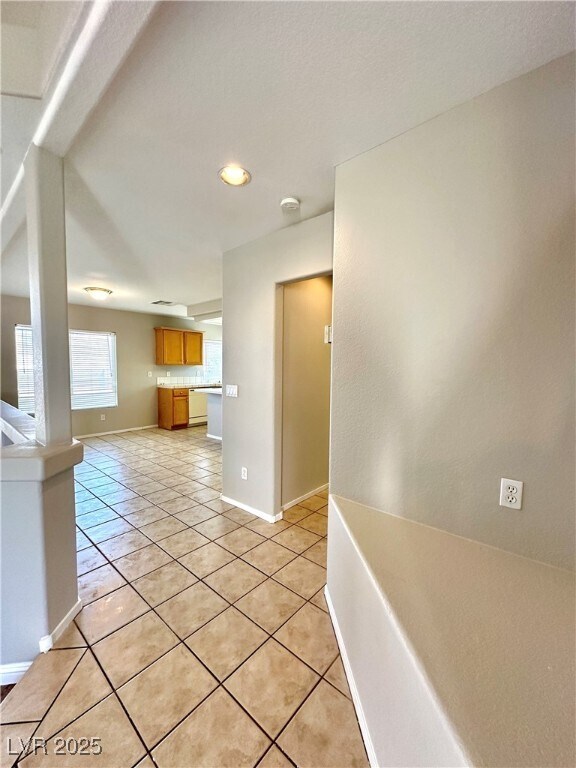 Building Photo - 7612 Glorietta Bay Ct