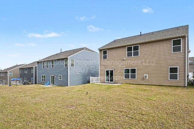 Building Photo - 10749 Adair Wds Dr