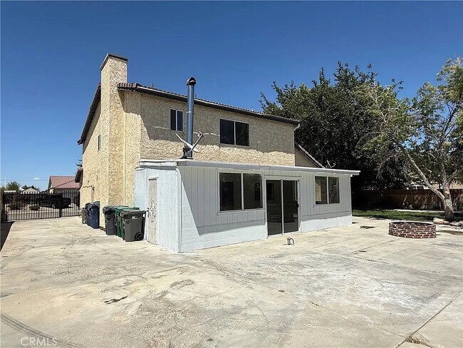 Building Photo - Lancaster