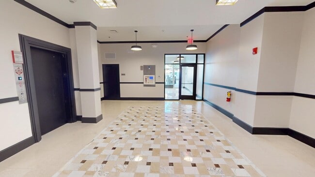 Building Photo - 40 Dupage Ct