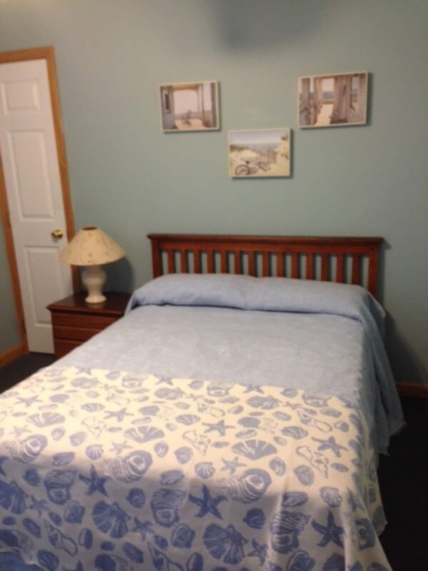 Building Photo - 61 Fielder Ave