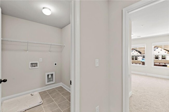 Building Photo - 360 Cherryhill Ln