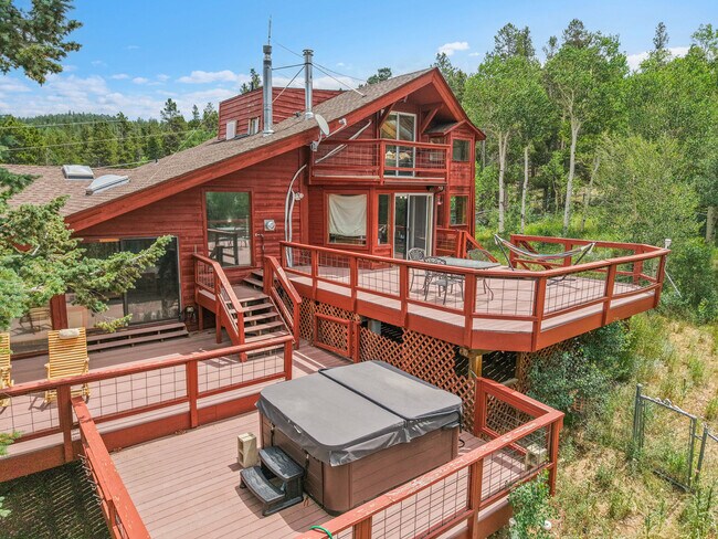 Building Photo - 204 Bristlecone Way