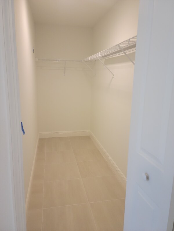 Building Photo - 7735 96th Ct