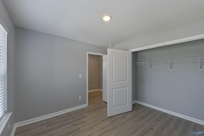 Building Photo - 101 Denise Dr