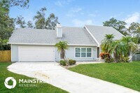 Building Photo - 3113 SE Quanset Cir