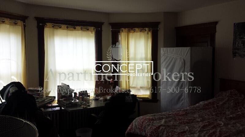 Building Photo - 14 Gardner St