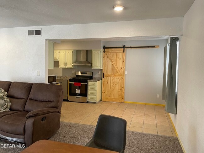 Building Photo - 10604 Fieldrock Ct
