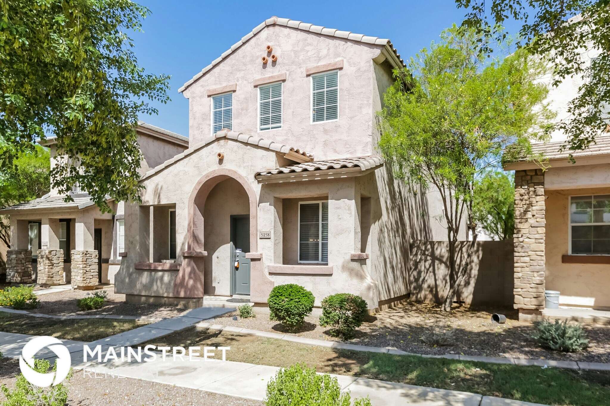 Building Photo - 5158 W Illini St