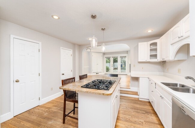 Building Photo - 3418 O'Donnell St