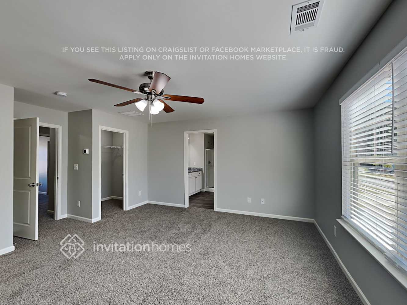 Building Photo - 301 Nutwood Trce