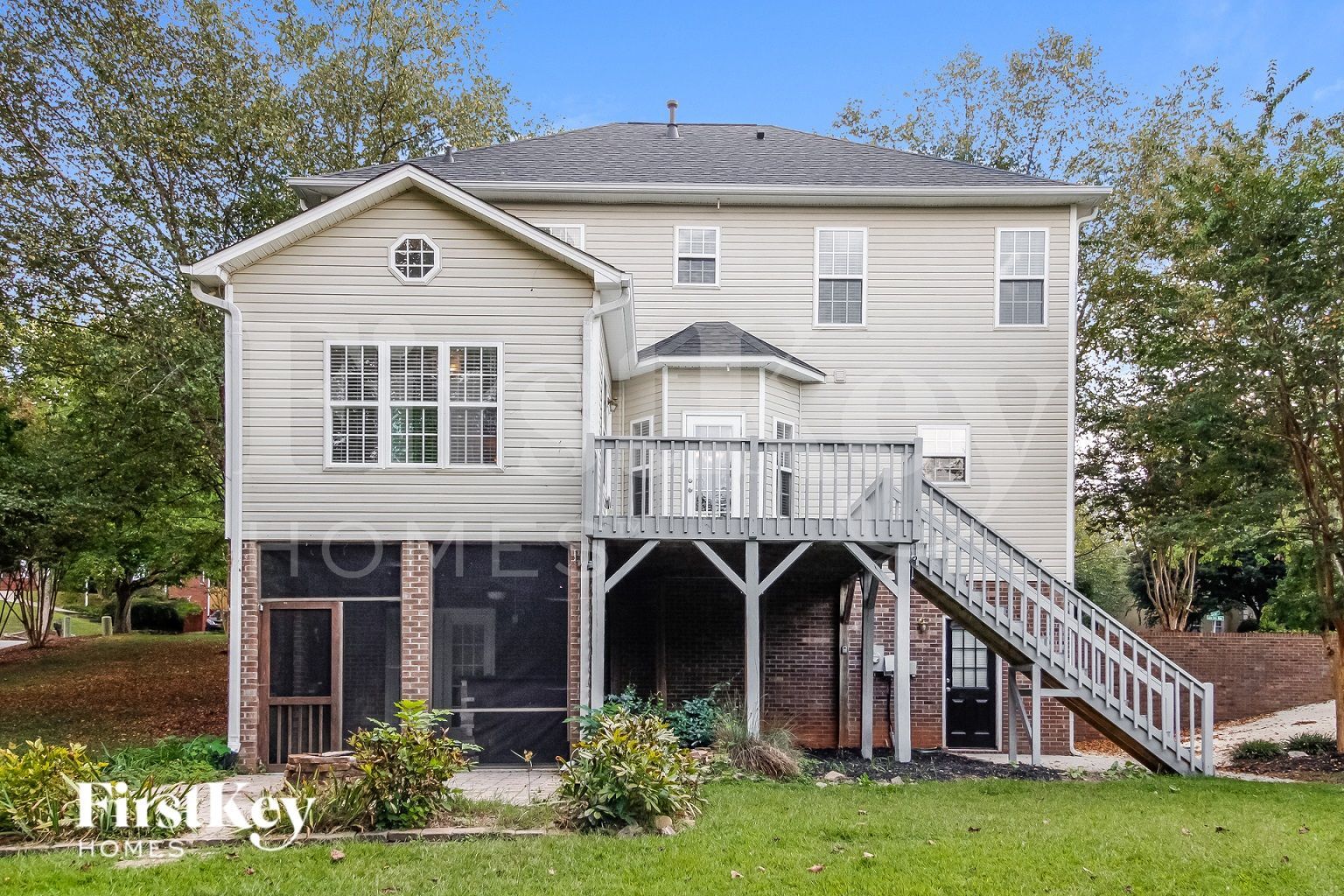 Building Photo - 6590 Lake Dale Way