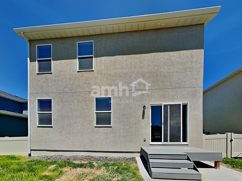 Building Photo - 2330 E Wild Horse Way