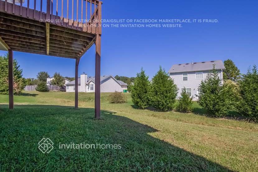 Building Photo - 190 Shenandoah Dr