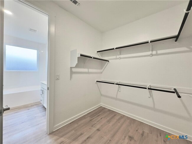 Building Photo - 2109 Gabriels Horn Rd