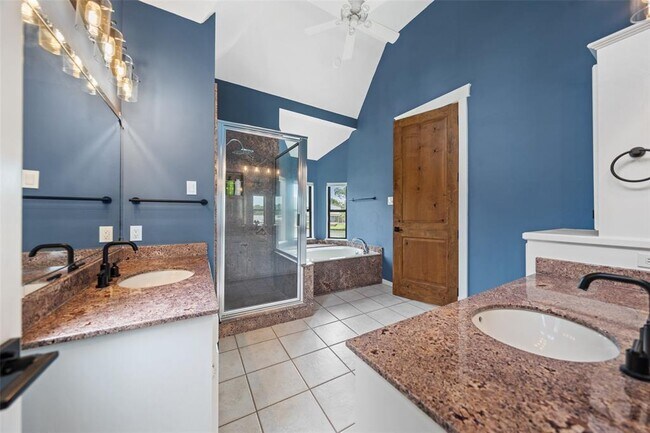 Building Photo - 12986 Wood Harbour Dr