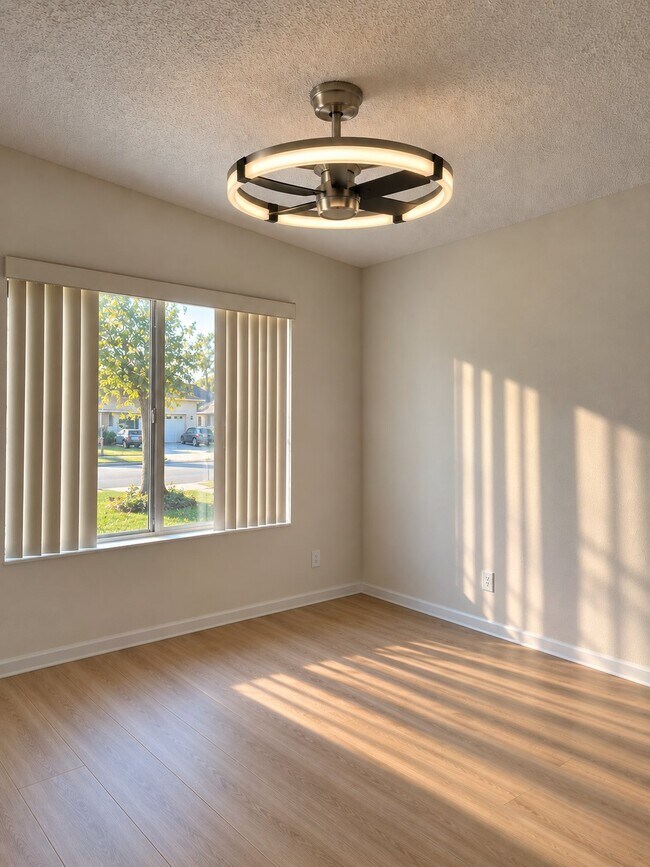 Building Photo - 610 Tuten Trail