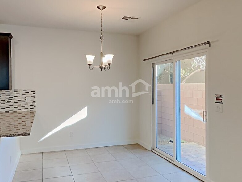 Building Photo - 10623 Occlusion Ct